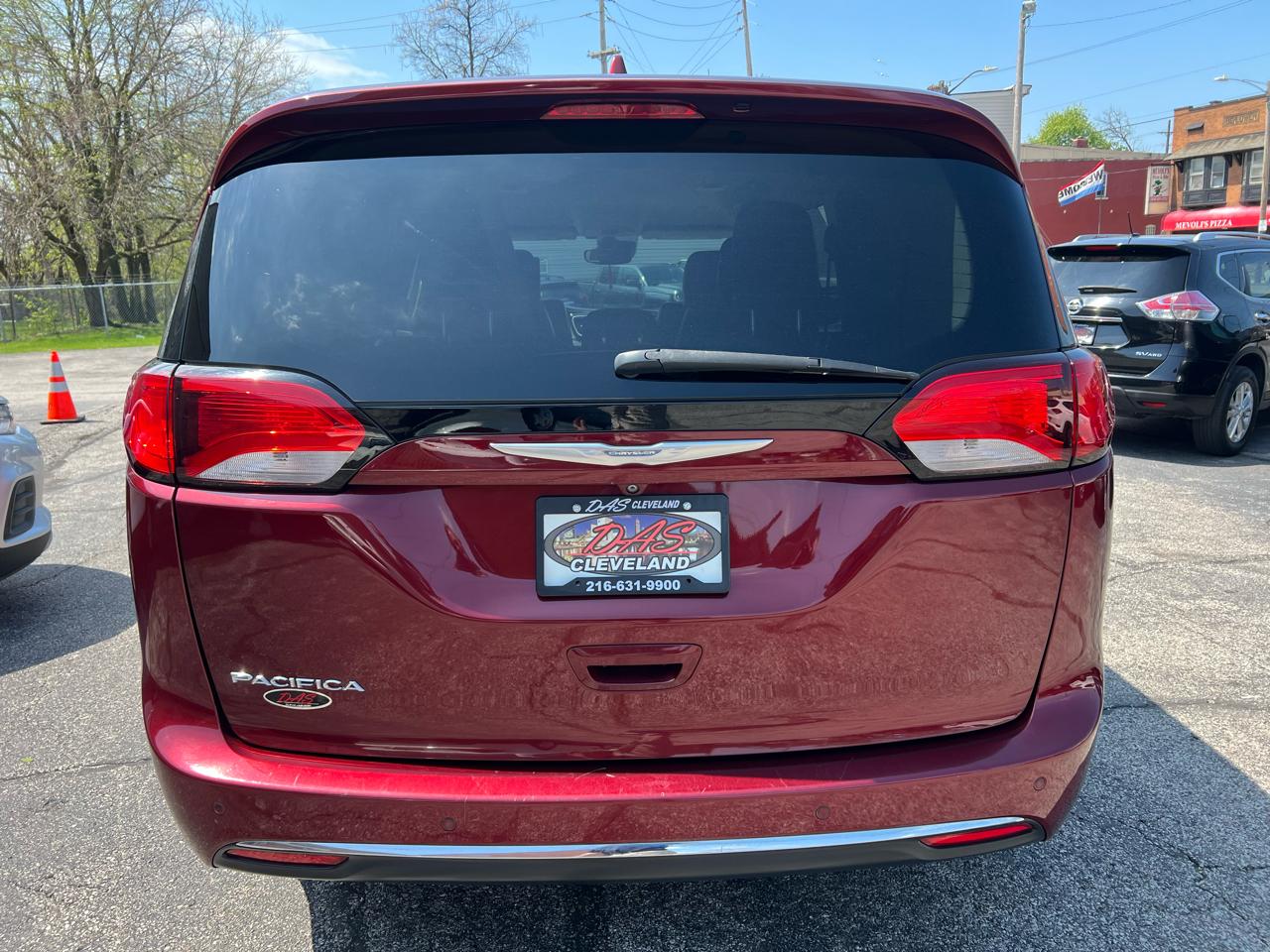 Chrysler Pacifica Touring-L Plus FWD 2017