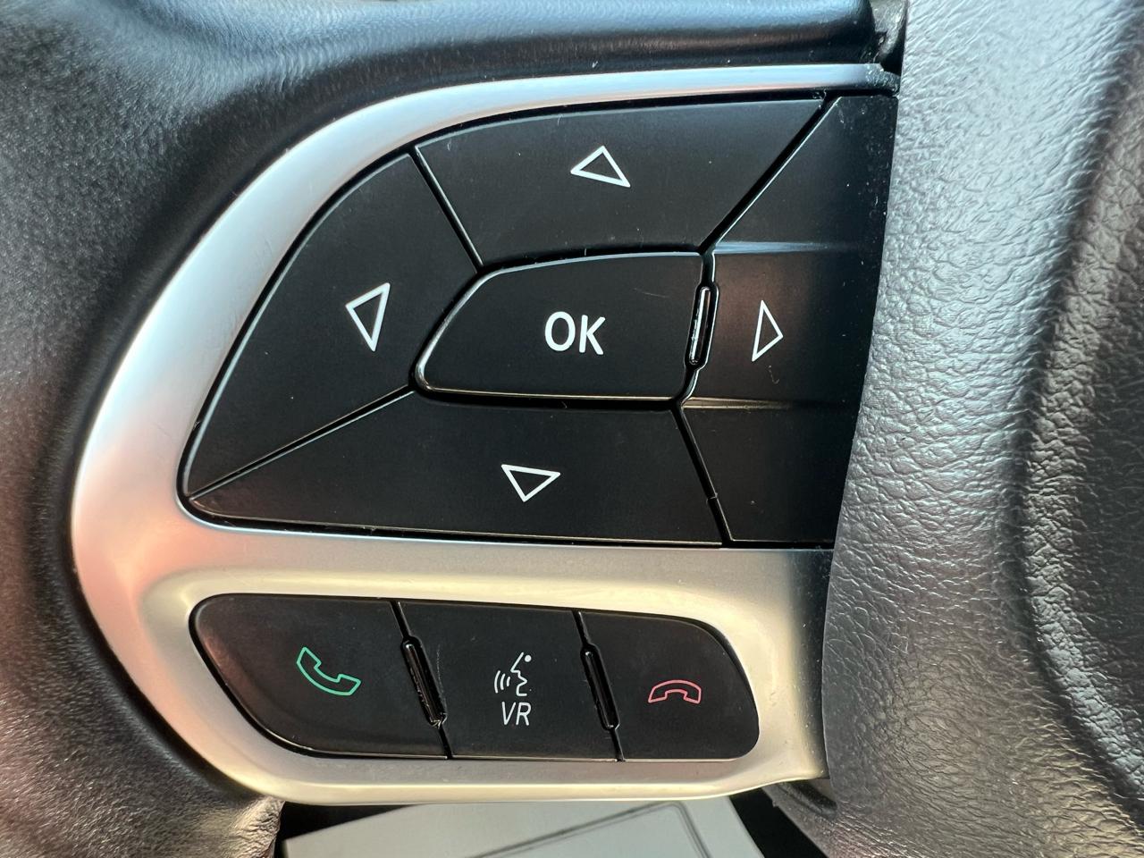 Chrysler Pacifica Touring-L Plus FWD 2017