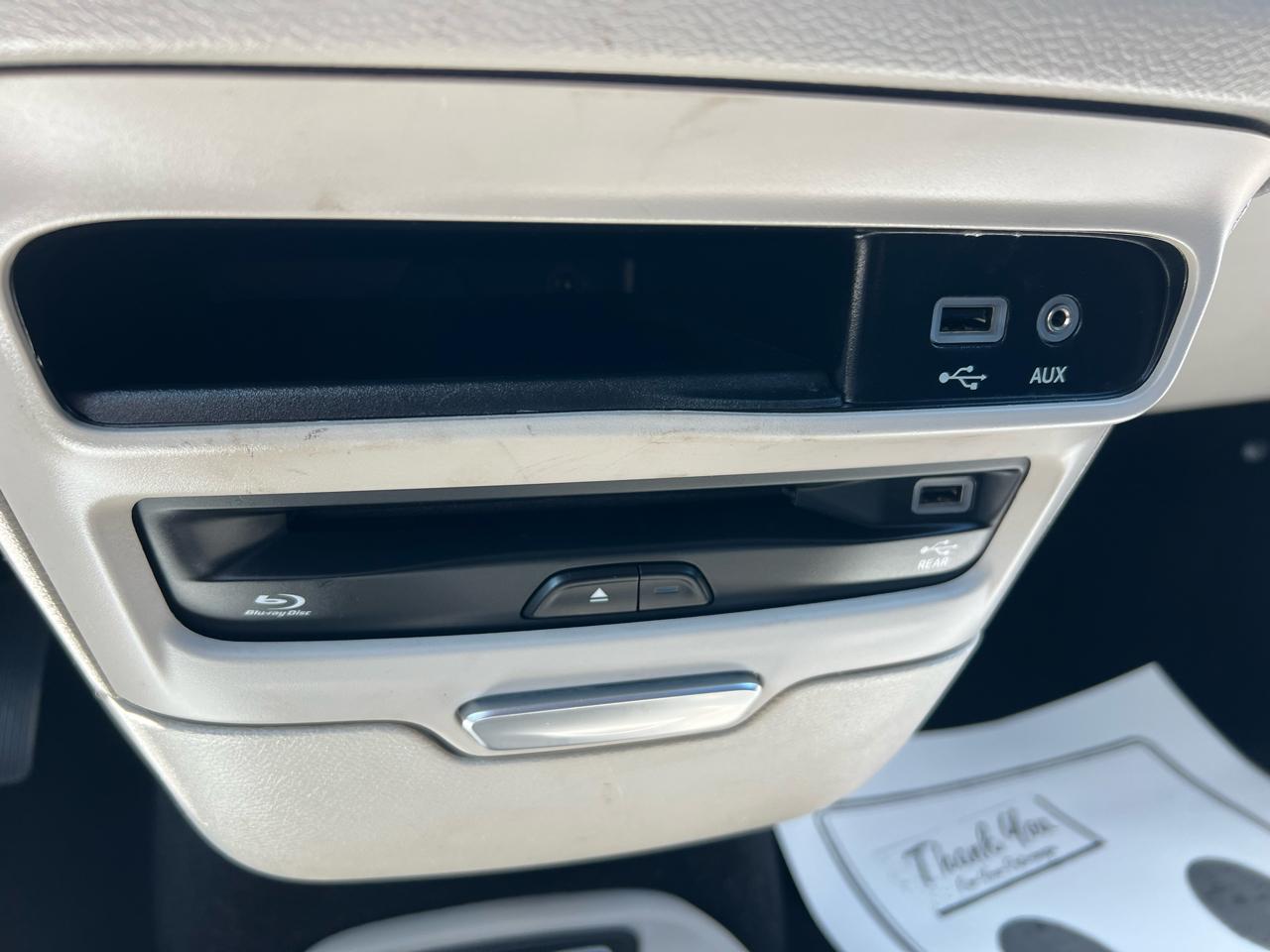 Chrysler Pacifica Touring-L Plus FWD 2017