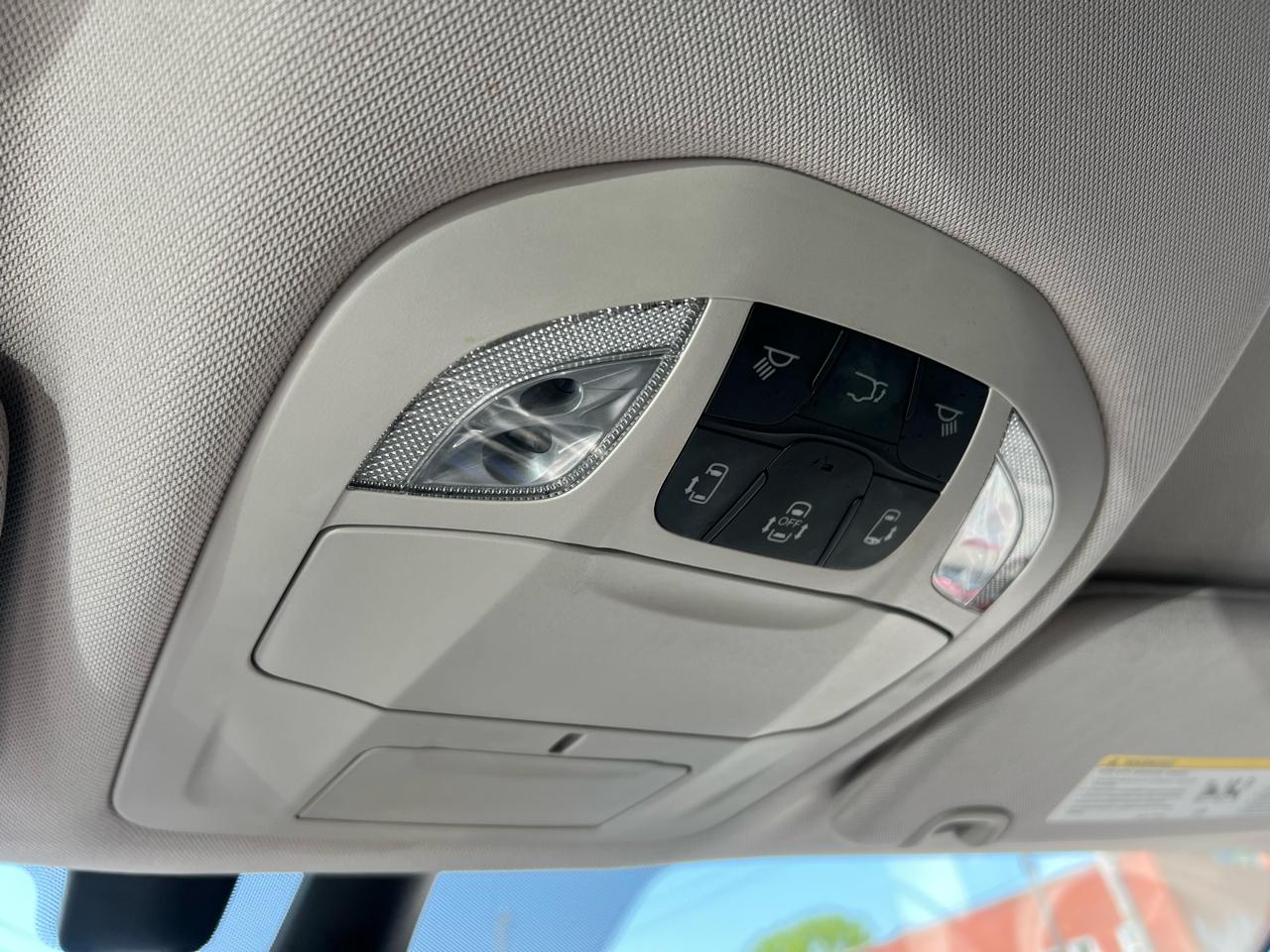 Chrysler Pacifica Touring-L Plus FWD 2017