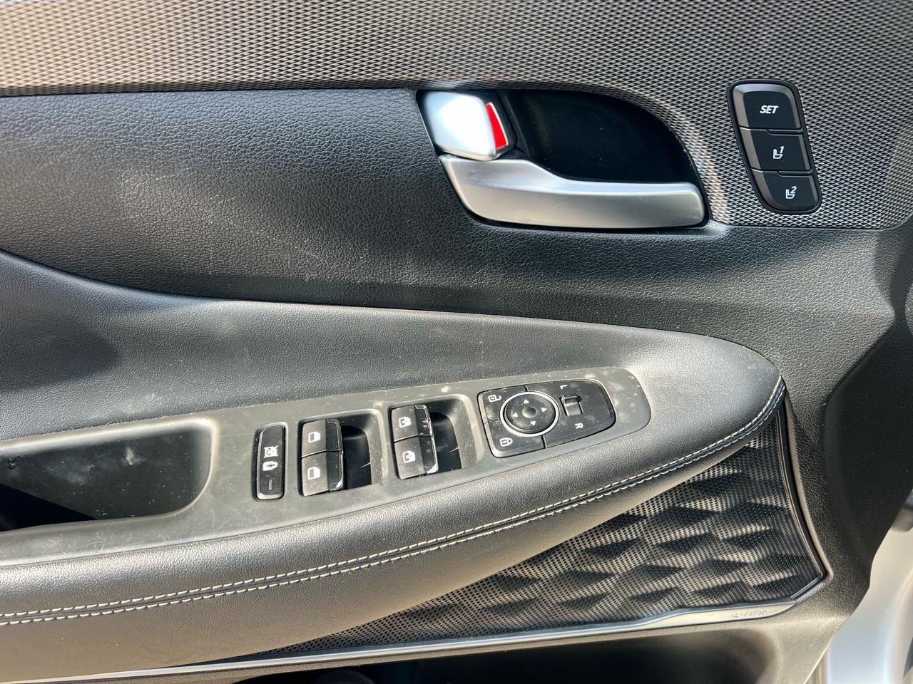 Hyundai Santa Fe Ultimate 2.4L Auto AWD 2019