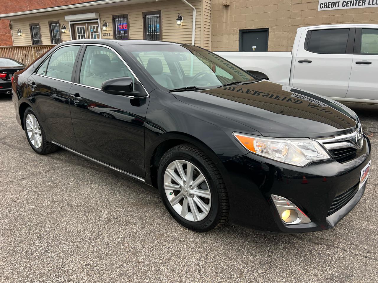Toyota Camry 4dr Sdn I4 Auto XLE (Natl) 2013