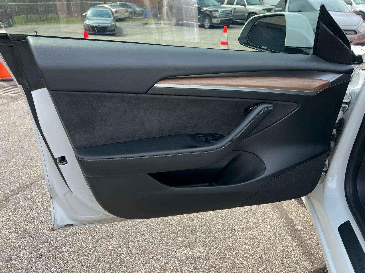 Tesla Model 3 RWD 2023