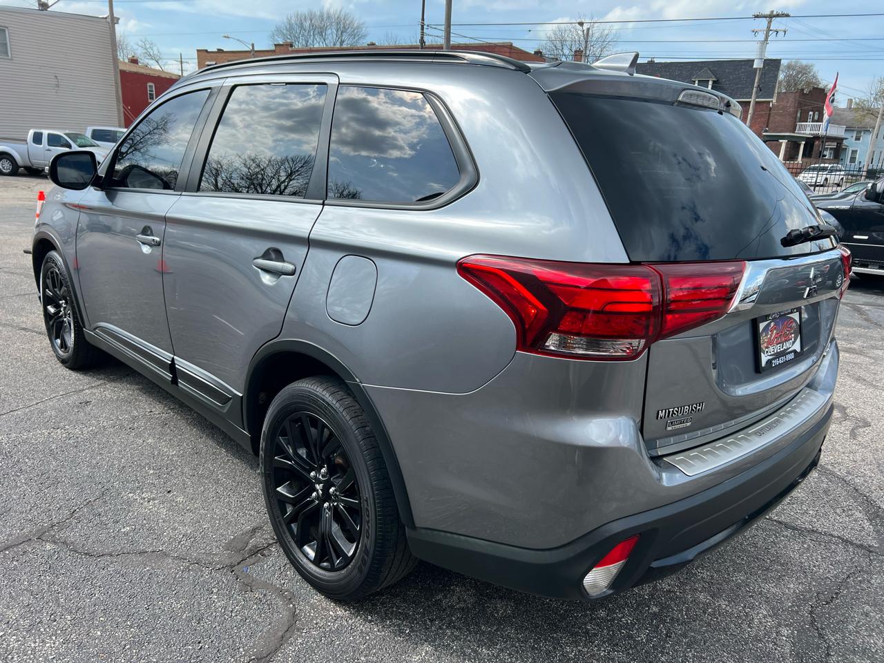 Mitsubishi Outlander LE S-AWC 2018