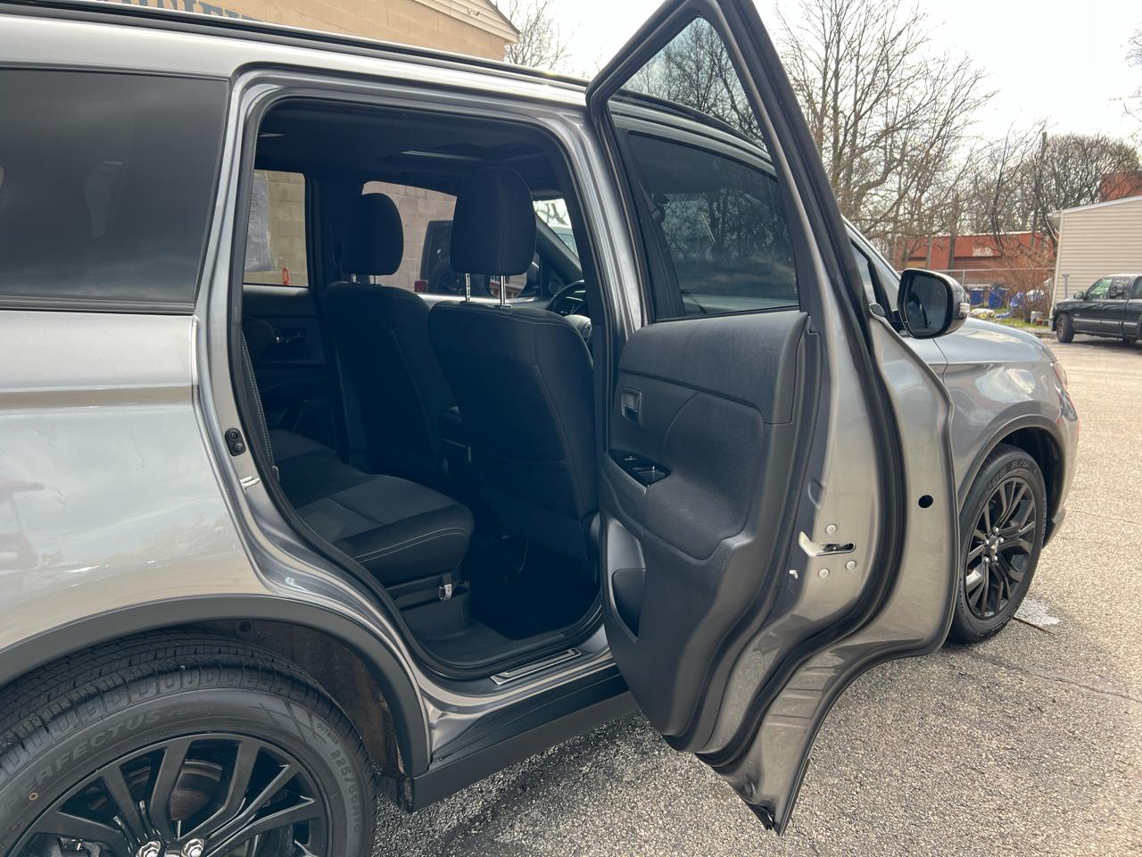 Mitsubishi Outlander LE S-AWC 2018