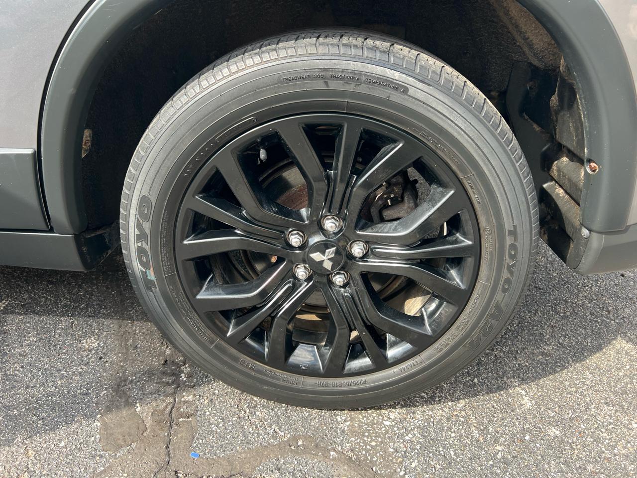 Mitsubishi Outlander LE S-AWC 2018