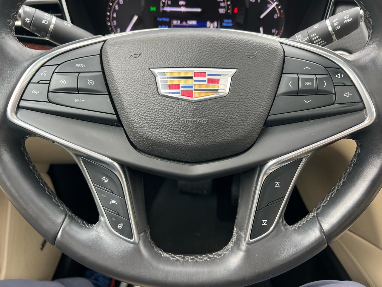 Cadillac XT5 AWD 4dr Premium Luxury 2017