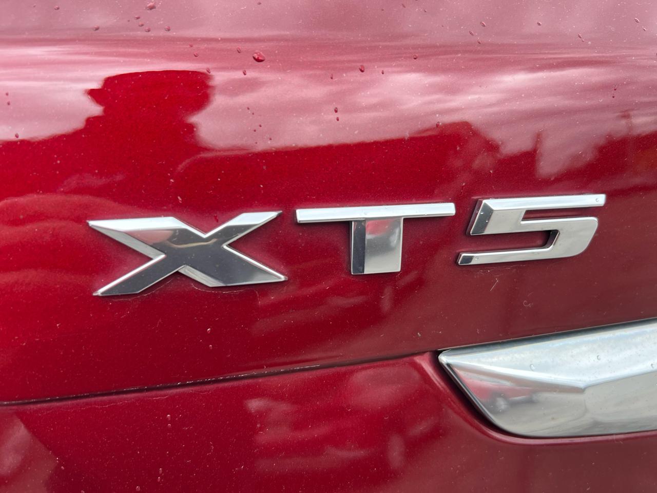 Cadillac XT5 AWD 4dr Premium Luxury 2017