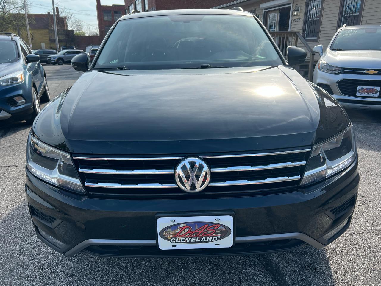 Volkswagen Tiguan 2.0T SEL FWD 2018