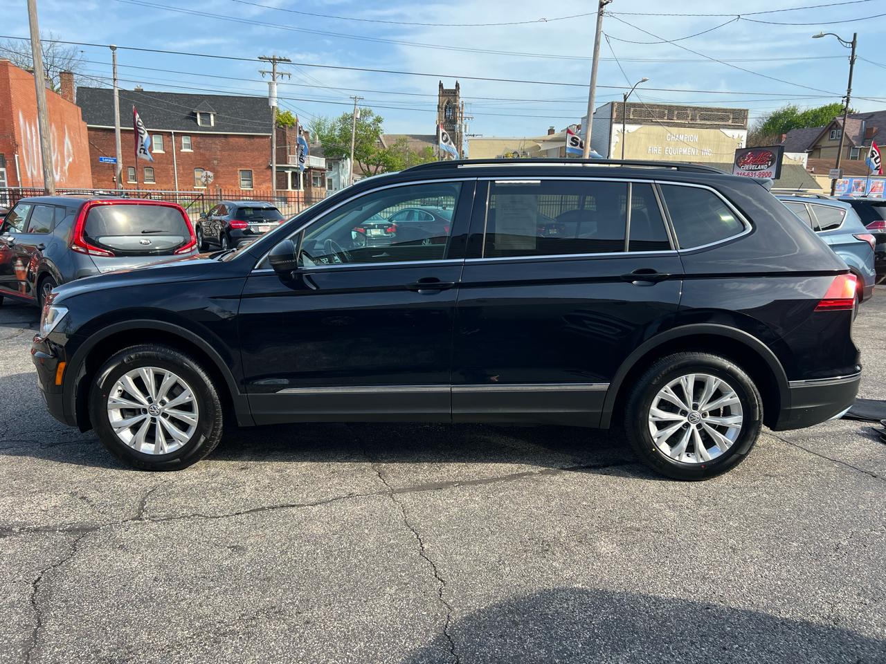 Volkswagen Tiguan 2.0T SEL FWD 2018