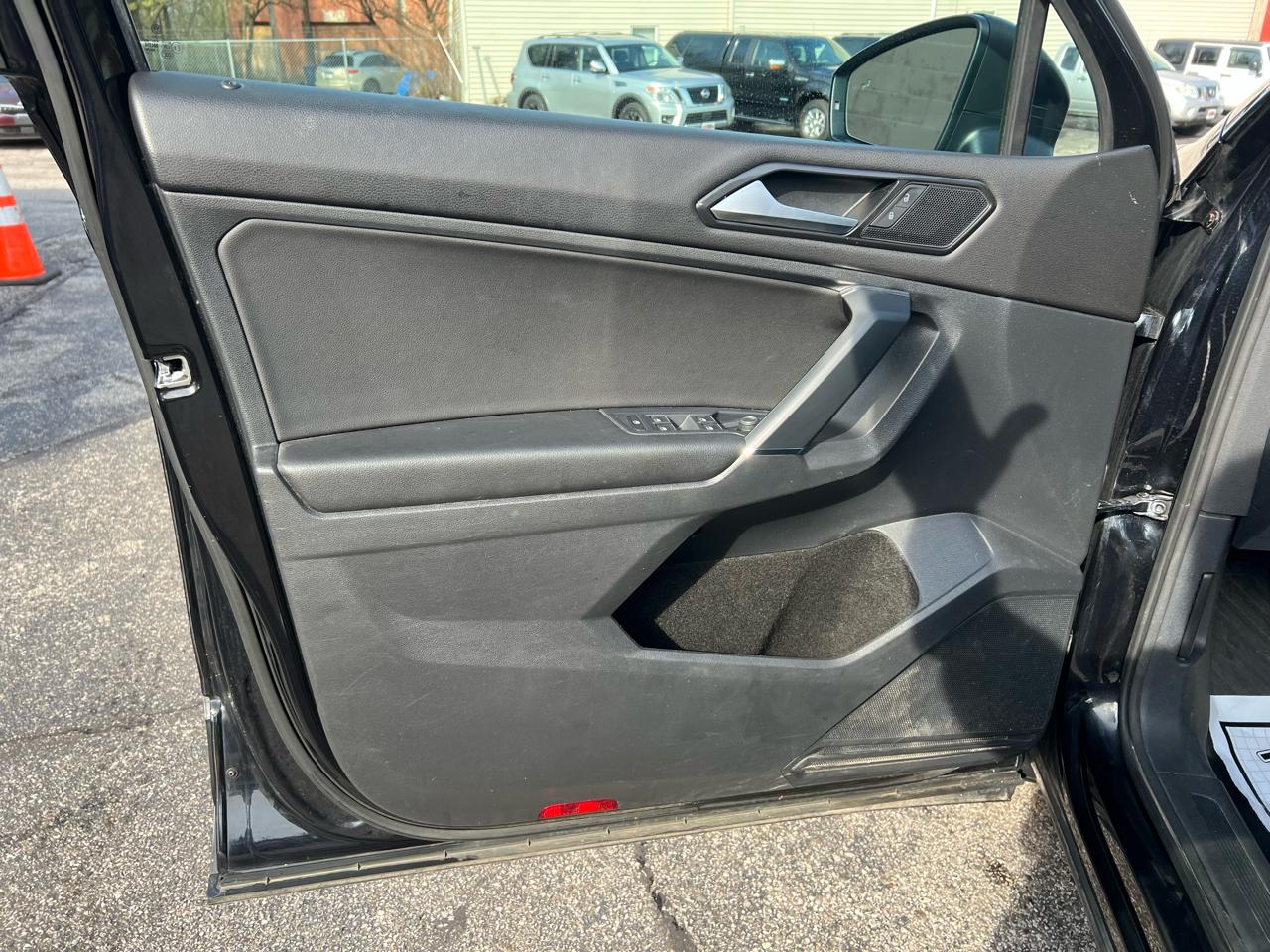 Volkswagen Tiguan 2.0T SEL FWD 2018