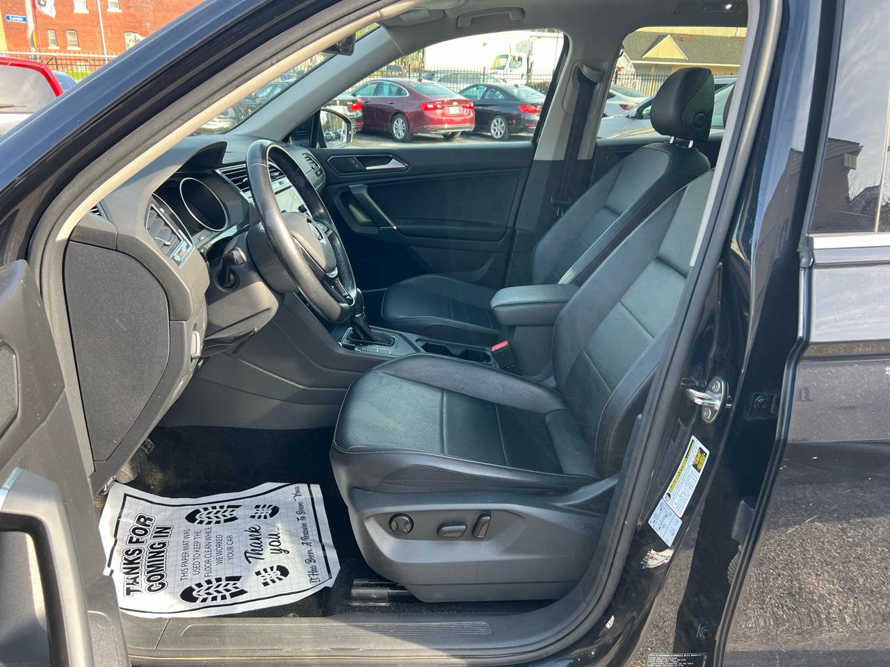 Volkswagen Tiguan 2.0T SEL FWD 2018