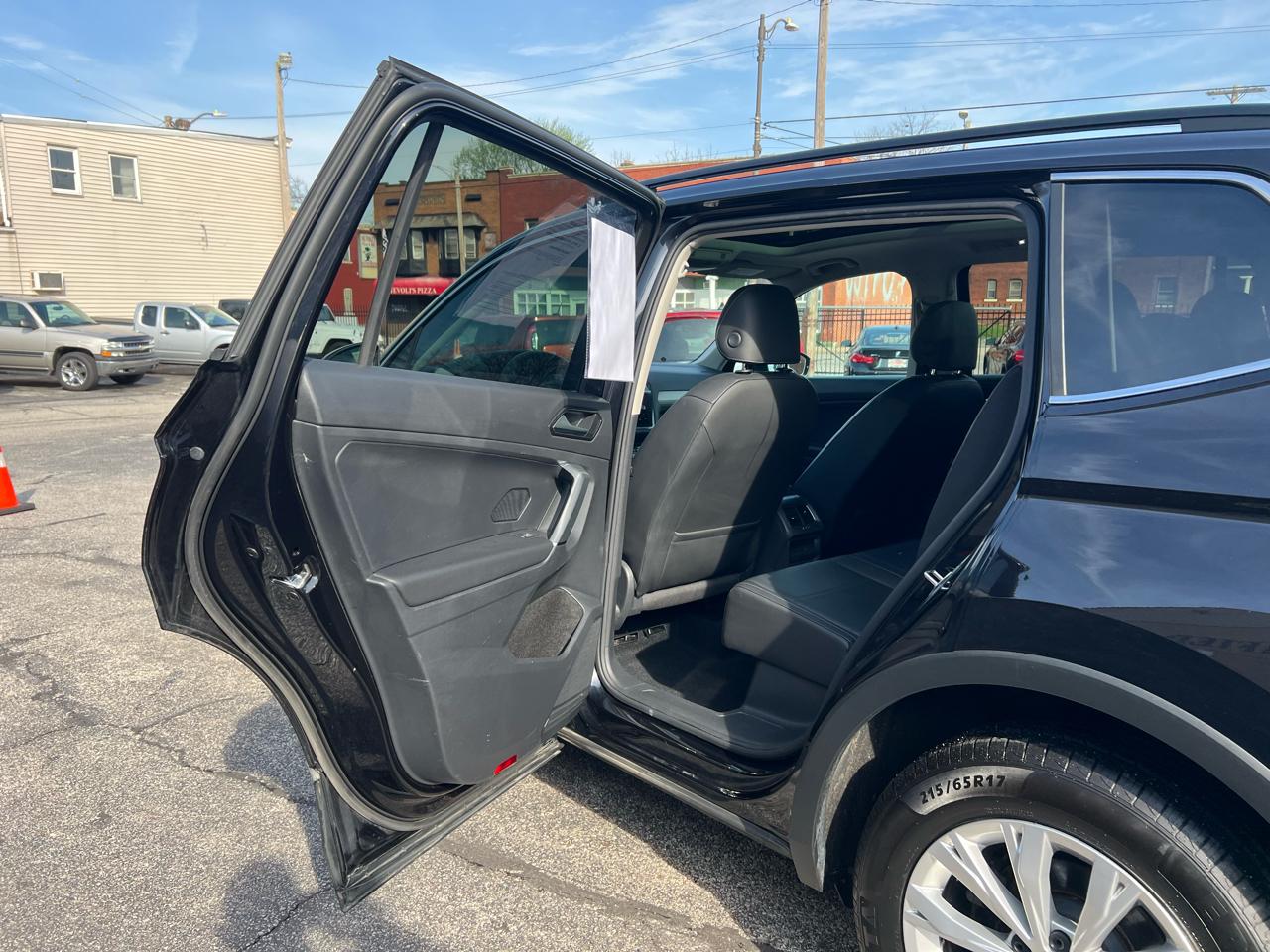 Volkswagen Tiguan 2.0T SEL FWD 2018