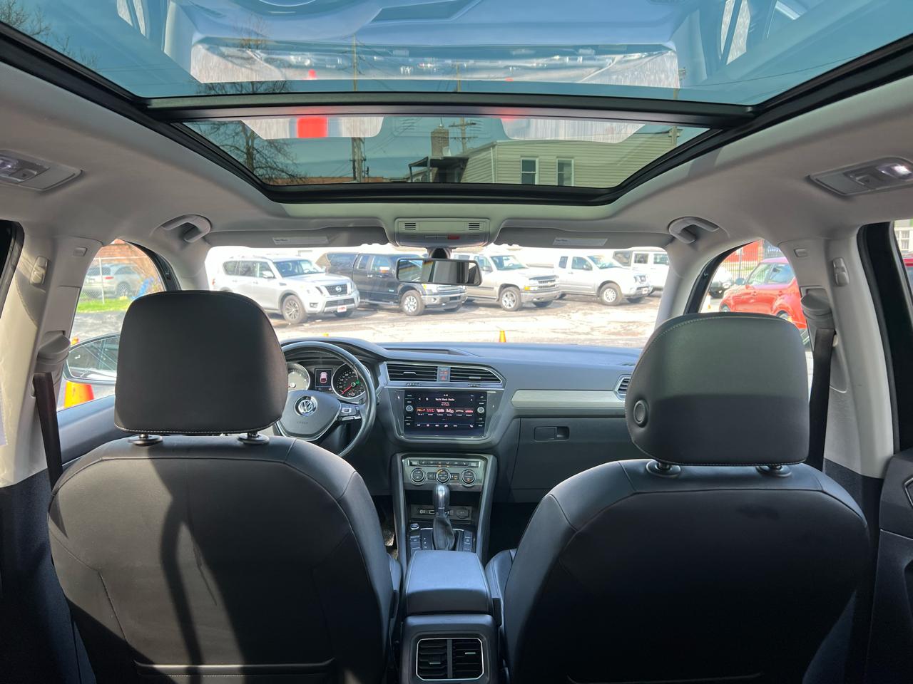 Volkswagen Tiguan 2.0T SEL FWD 2018