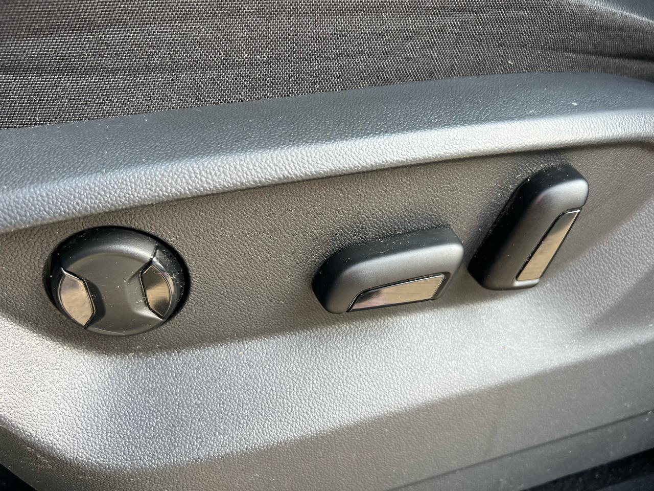 Volkswagen Tiguan 2.0T SEL FWD 2018