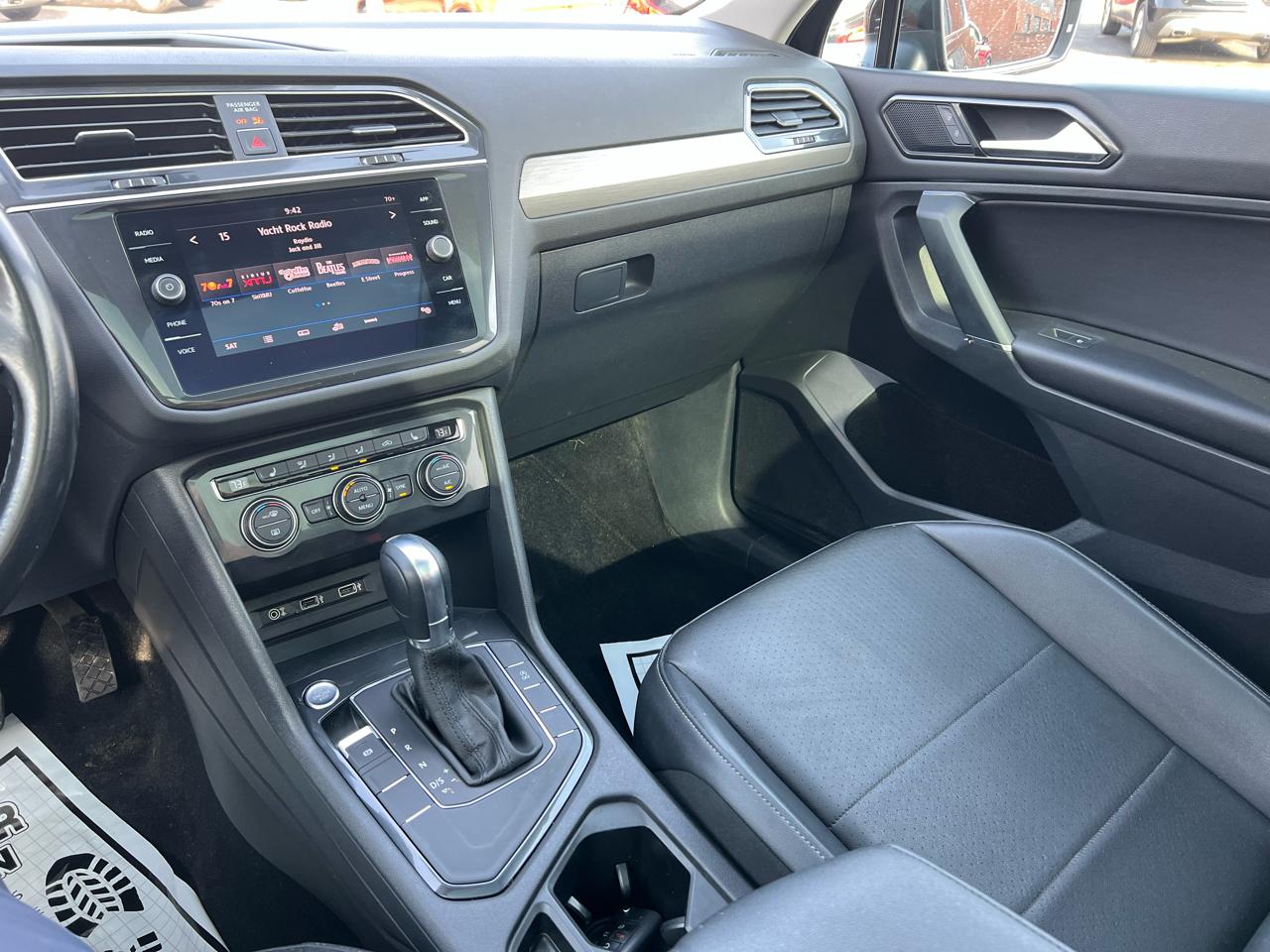 Volkswagen Tiguan 2.0T SEL FWD 2018