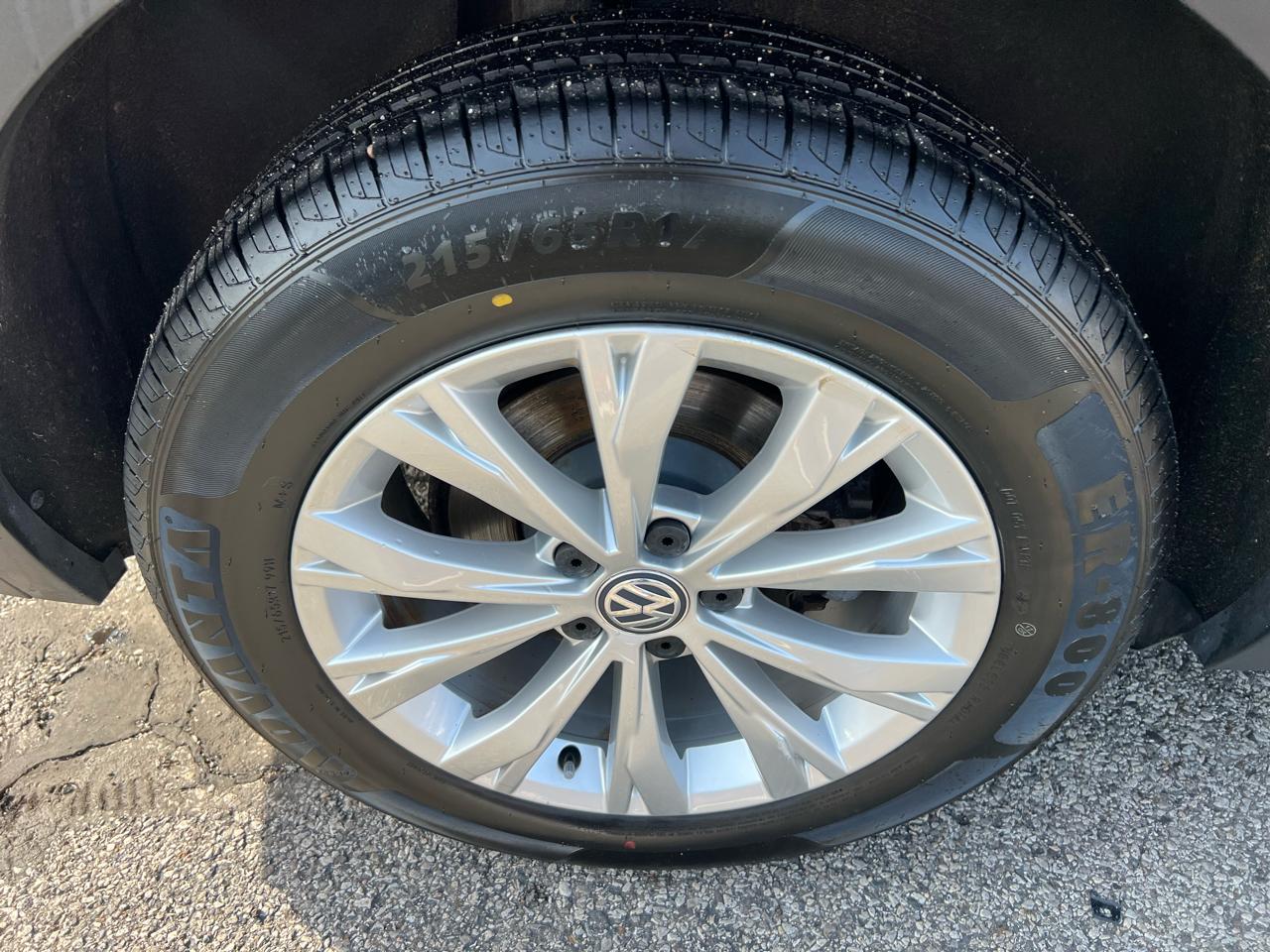 Volkswagen Tiguan 2.0T SEL FWD 2018