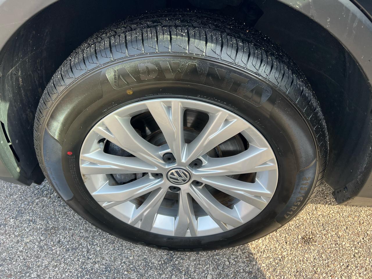 Volkswagen Tiguan 2.0T SEL FWD 2018