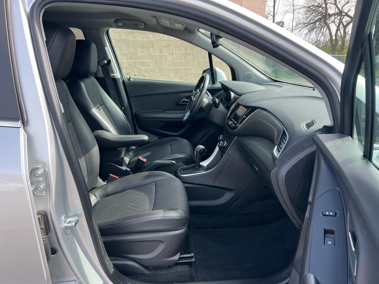 Chevrolet Trax AWD 4dr LT 2020