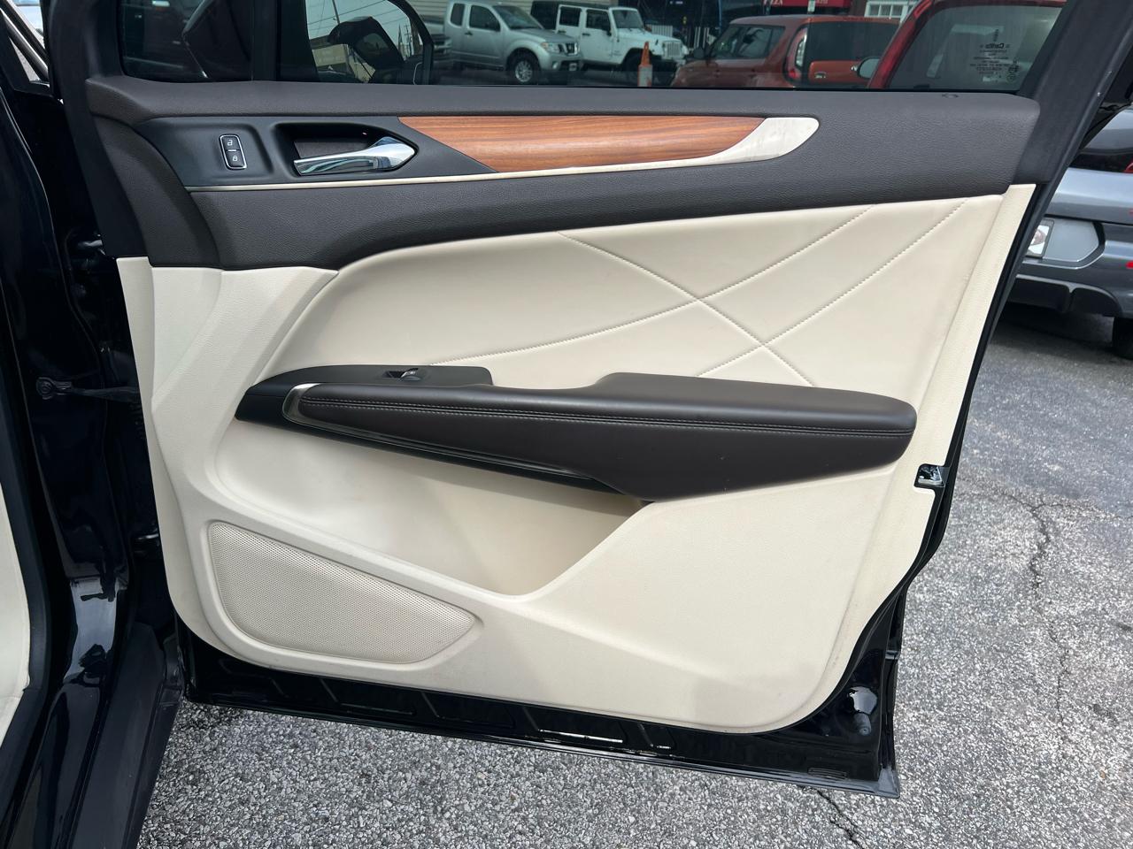 Lincoln MKC AWD 4dr Reserve 2016