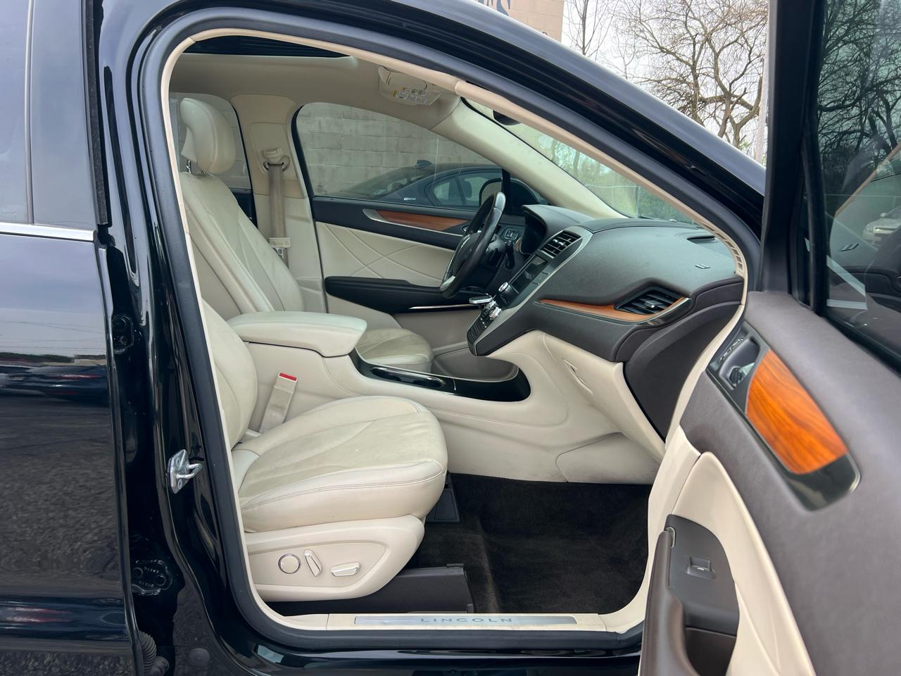 Lincoln MKC AWD 4dr Reserve 2016