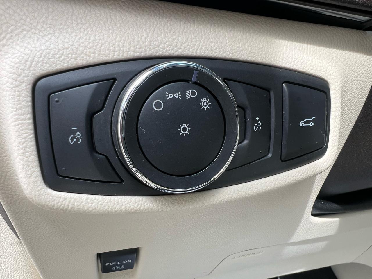 Lincoln MKC AWD 4dr Reserve 2016