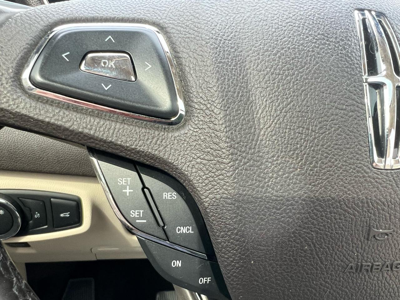 Lincoln MKC AWD 4dr Reserve 2016