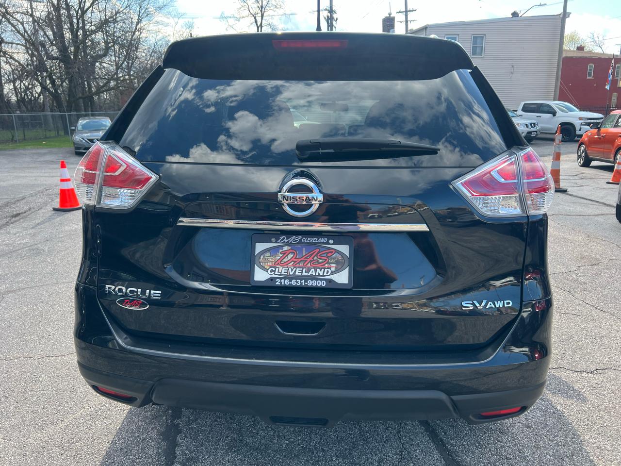 Nissan Rogue AWD 4dr SV 2016