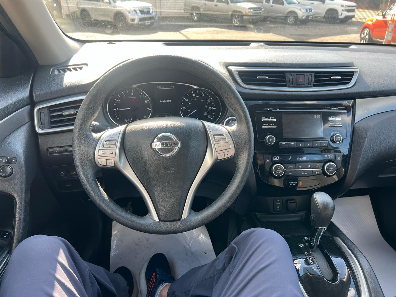 Nissan Rogue AWD 4dr SV 2016