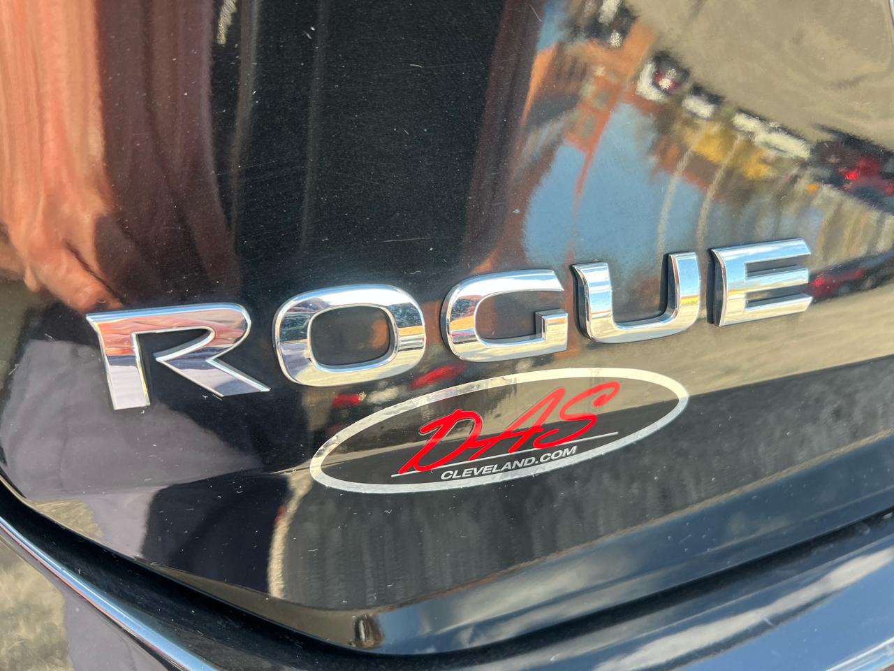 Nissan Rogue AWD 4dr SV 2016