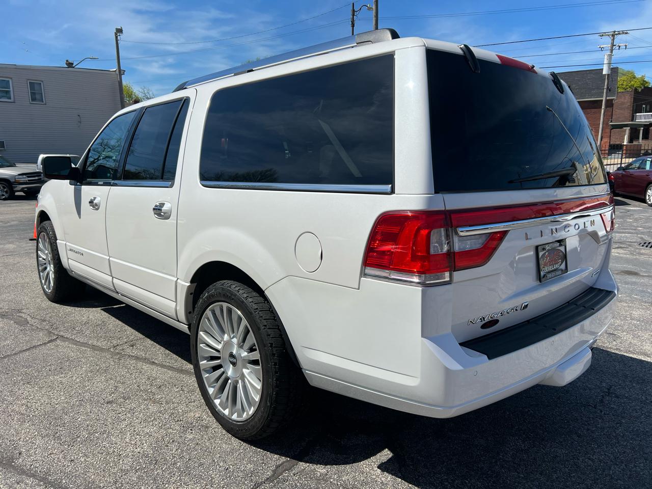 Lincoln Navigator L 4WD 4dr 2015