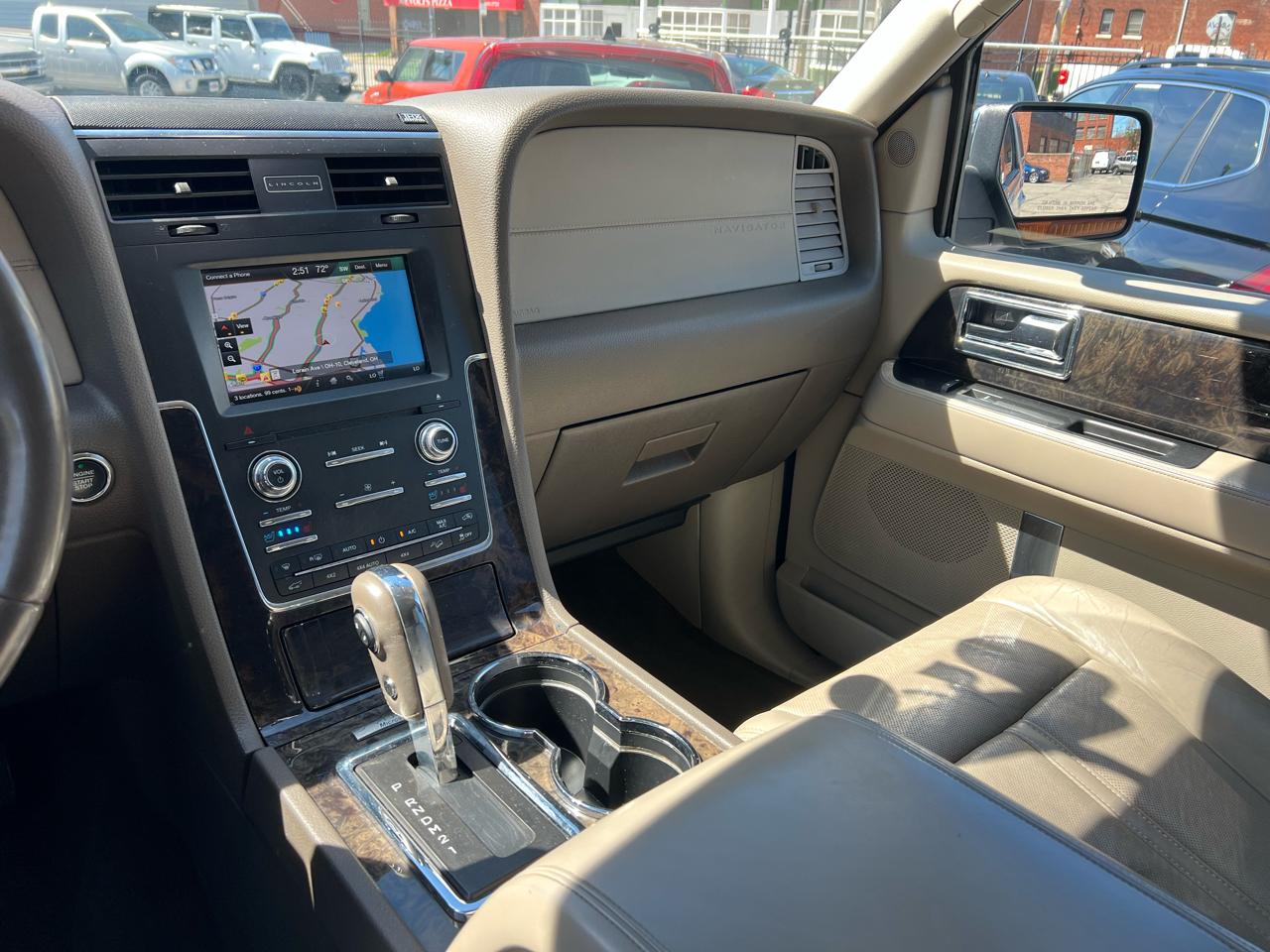 Lincoln Navigator L 4WD 4dr 2015