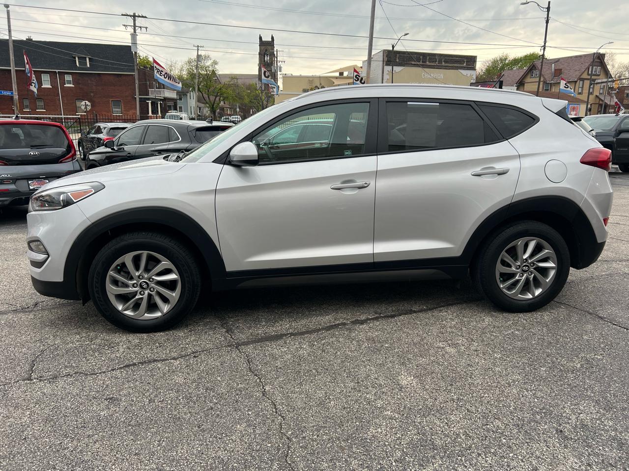 Hyundai Tucson FWD 4dr SE 2016