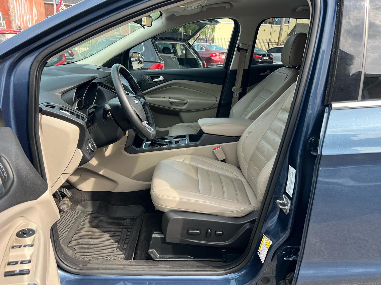 Ford Escape SEL 4WD 2018