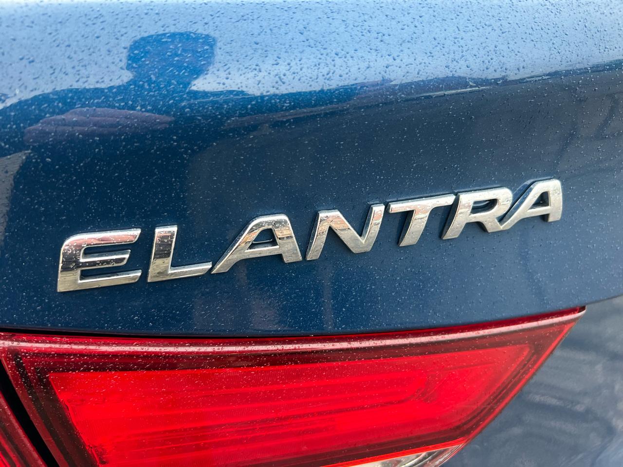 Hyundai Elantra 4dr Sdn Auto SE 2016