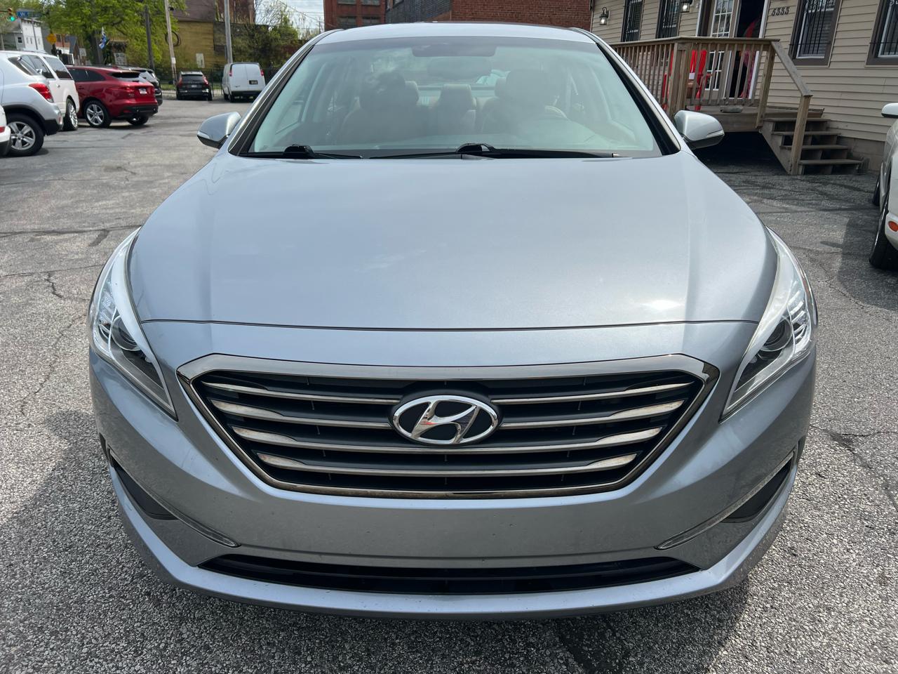 Hyundai Sonata 4dr Sdn 2.4L Limited w/Brown Seats PZEV 2015