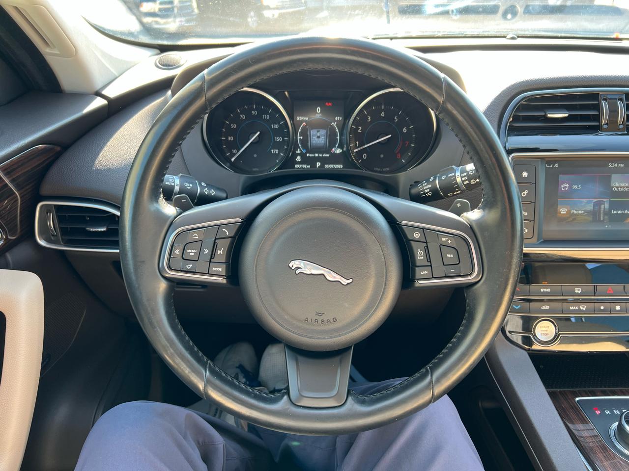 Jaguar F-Pace 35t Prestige AWD 2017