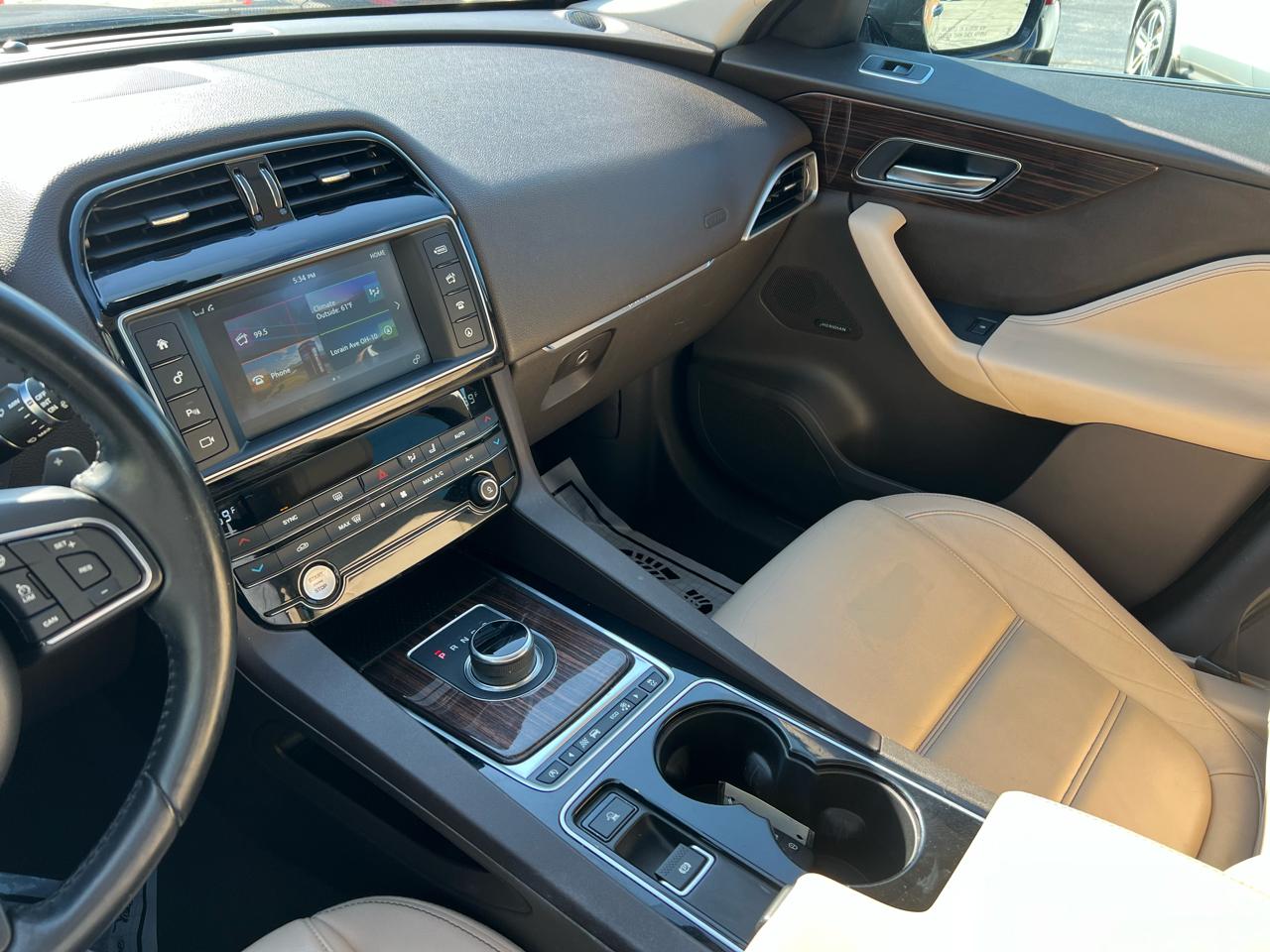 Jaguar F-Pace 35t Prestige AWD 2017