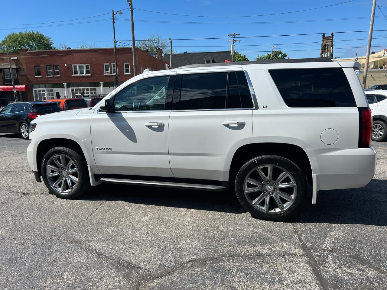 Chevrolet Tahoe 4WD 4dr LT 2017