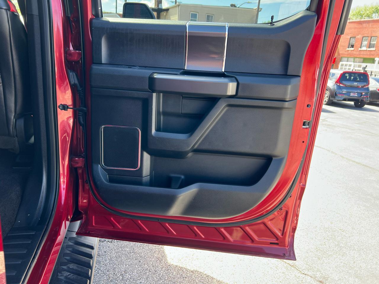 Ford F-150 4WD SuperCrew 145" FX4 2016