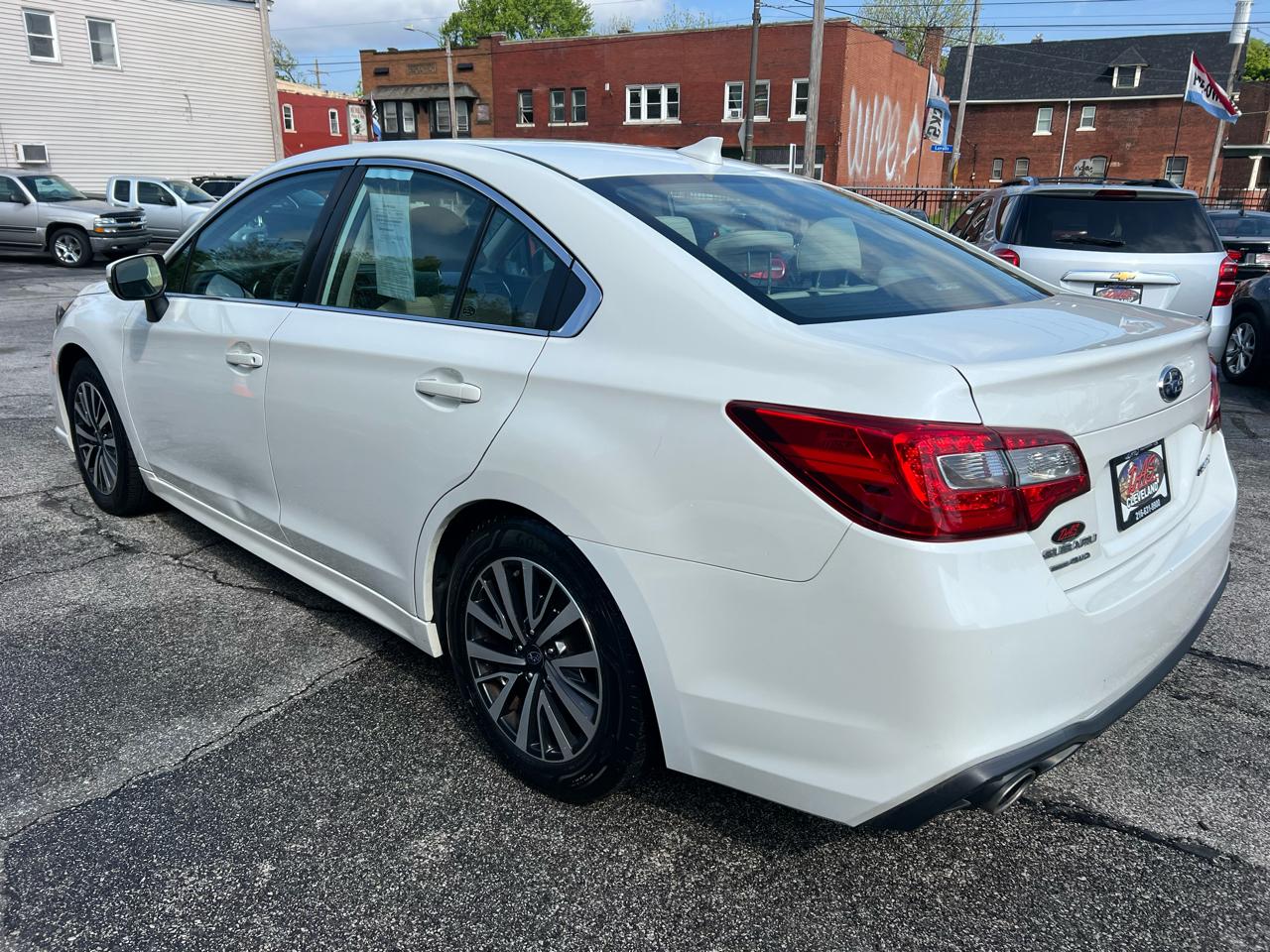 Subaru Legacy 2.5i Premium 2018