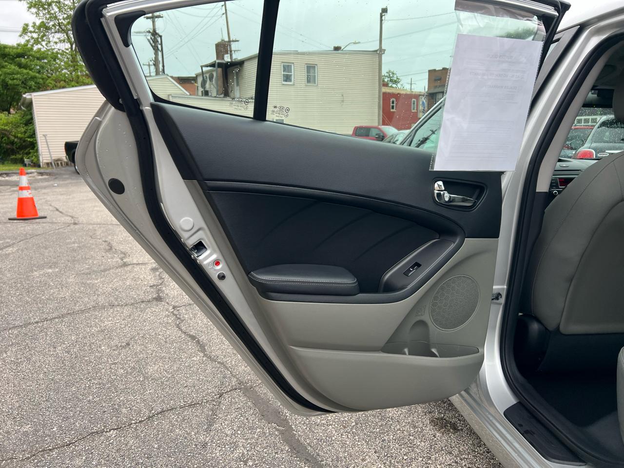 Kia Forte 4dr Sdn Auto EX 2015