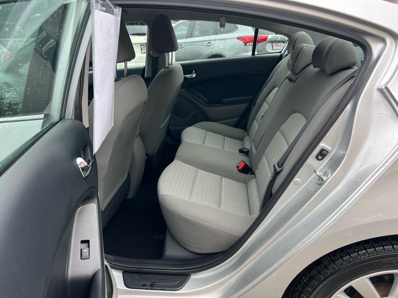 Kia Forte 4dr Sdn Auto EX 2015