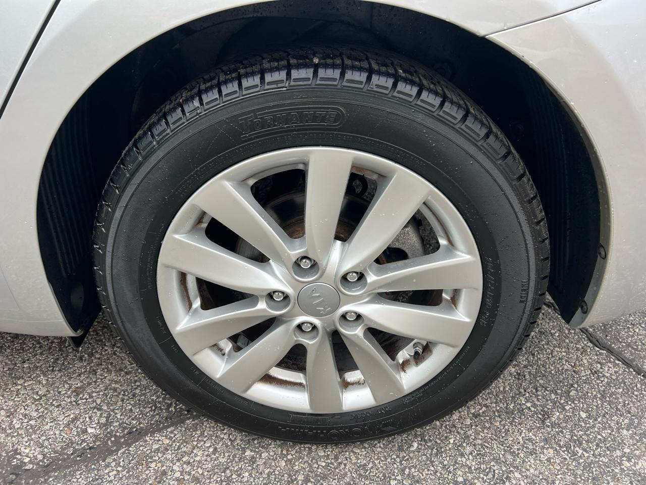 Kia Forte 4dr Sdn Auto EX 2015