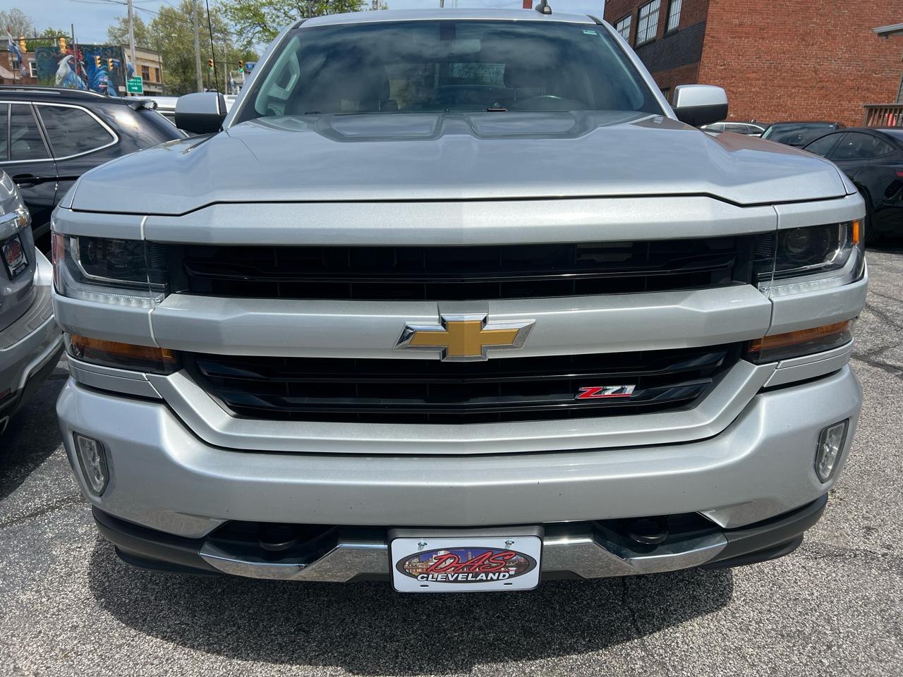 Chevrolet Silverado 1500 Crew Cab Crew Cab 143.5" WB 4WD Z71 2018