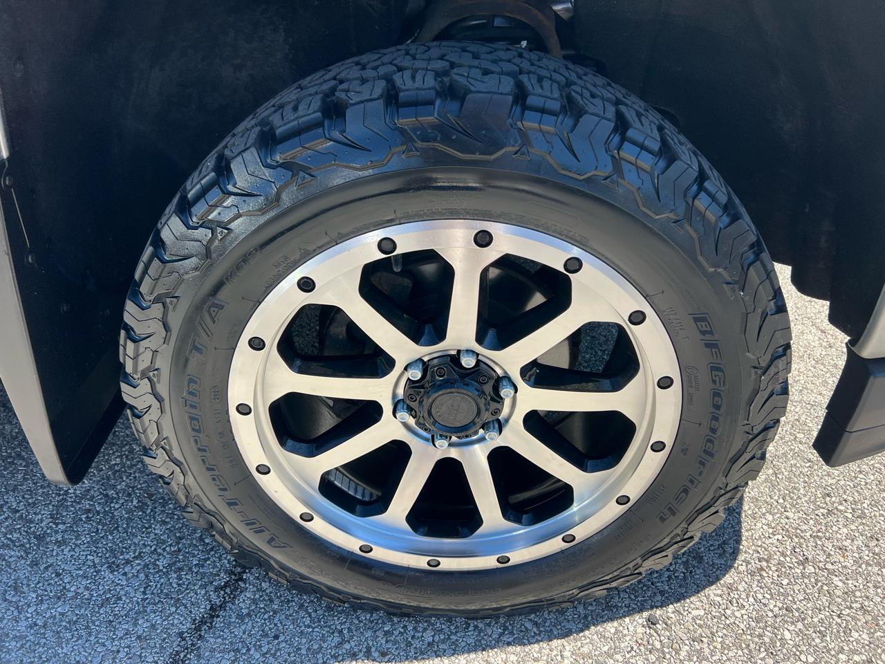 Chevrolet Silverado 1500 Crew Cab Crew Cab 143.5" WB 4WD Z71 2018