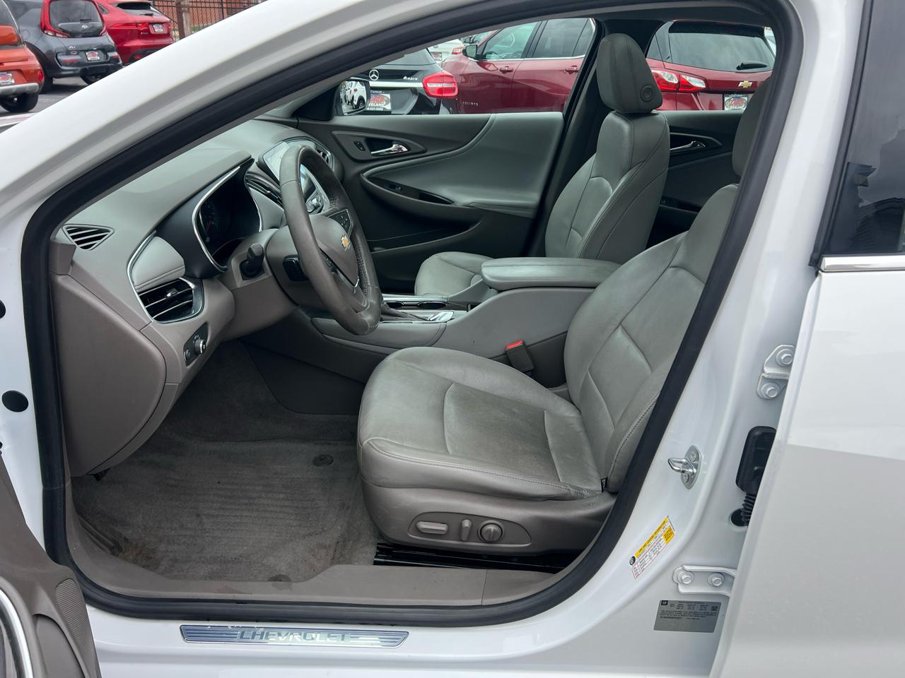 Chevrolet Malibu 4dr Sdn Premier w/2LZ 2016
