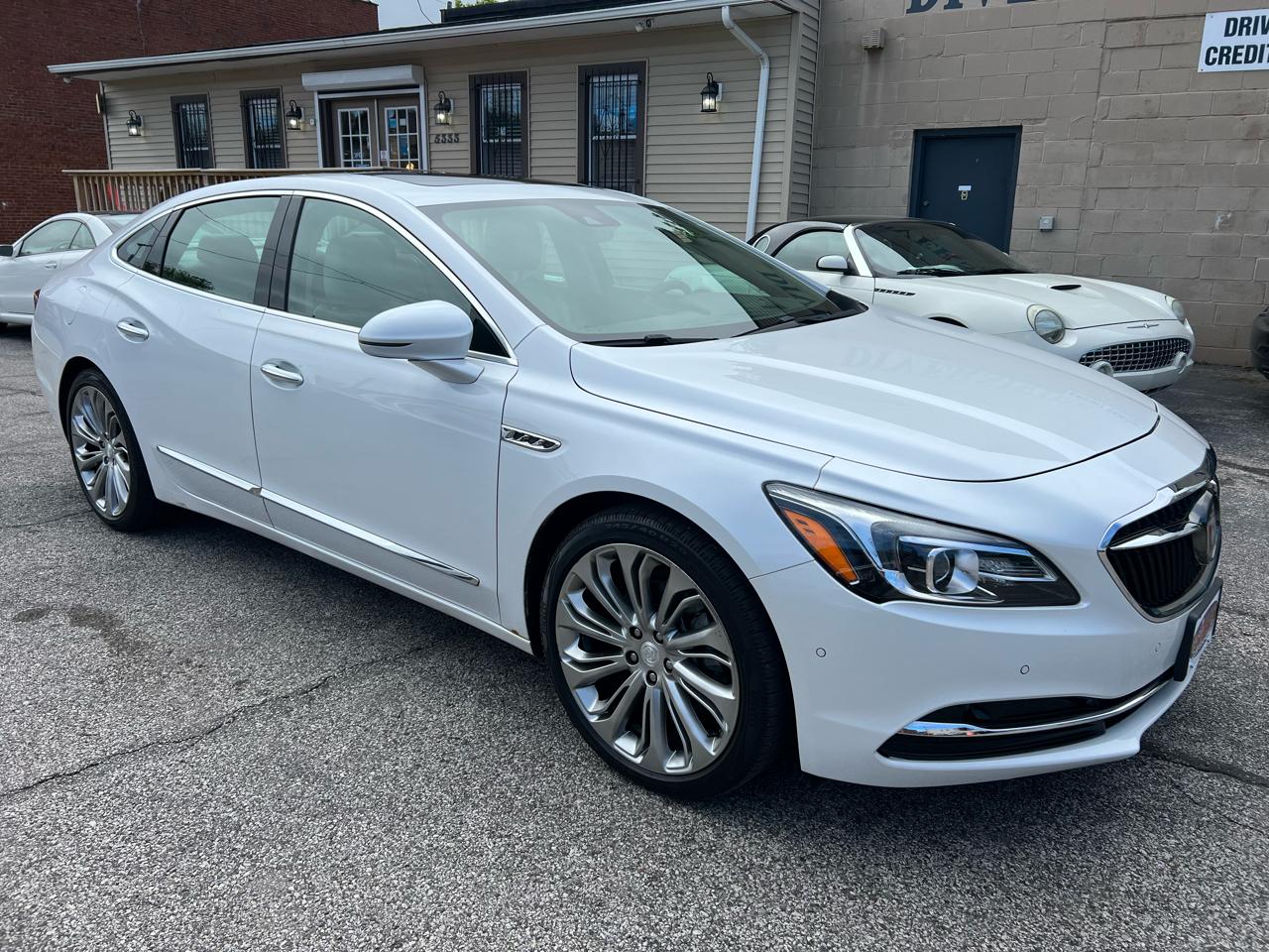 Buick LaCrosse 4dr Sdn Premium 2 FWD 2017