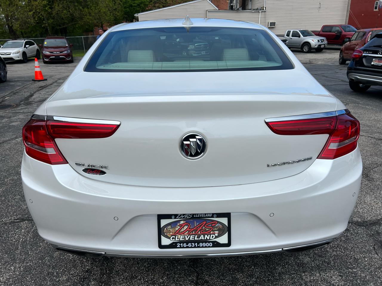 Buick LaCrosse 4dr Sdn Premium 2 FWD 2017