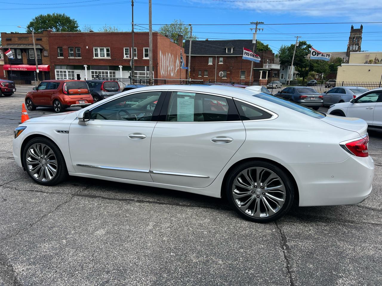 Buick LaCrosse 4dr Sdn Premium 2 FWD 2017